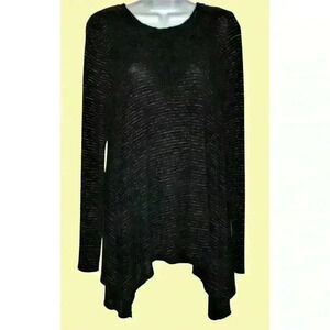 Knox Rose top S scoop neck crocheted lace overlay asymmetrical hem black